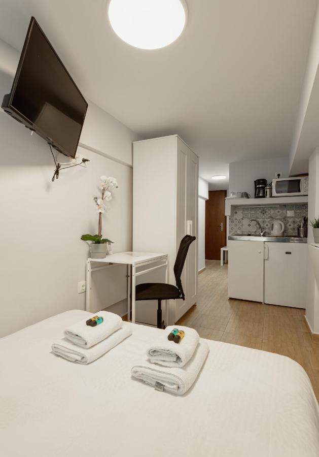 Downtown Studio Thessaloniki Apartment ภายนอก รูปภาพ